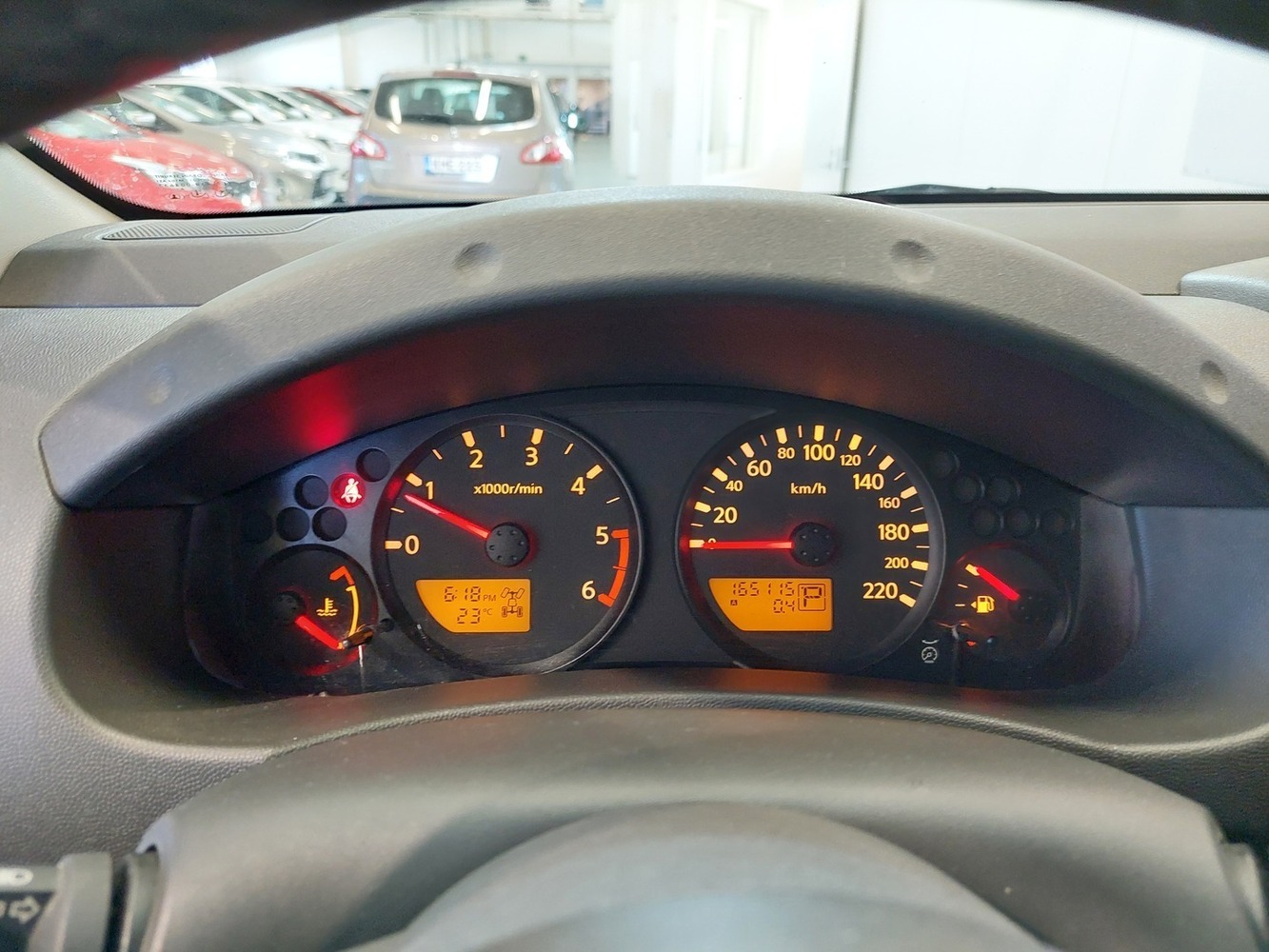 Nissan Navara vaihtoauto