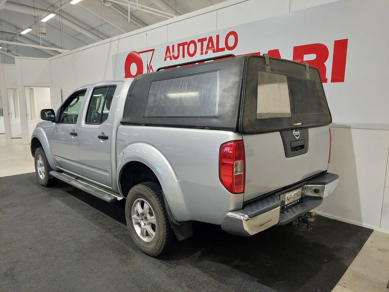 Nissan Navara vaihtoauto