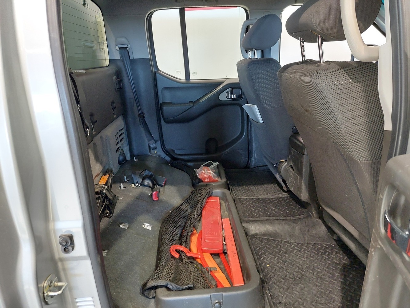 Nissan Navara vaihtoauto