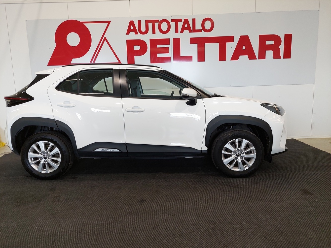 Toyota Yaris Cross vaihtoauto