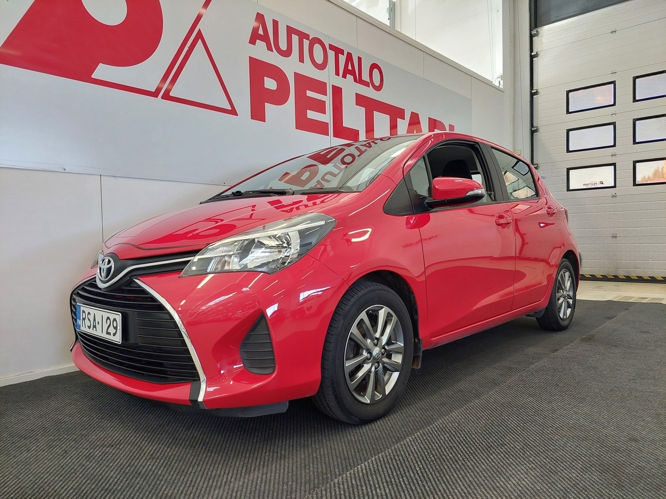 Toyota Yaris vaihtoauto