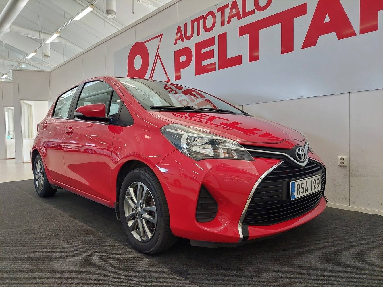 Toyota Yaris vaihtoauto