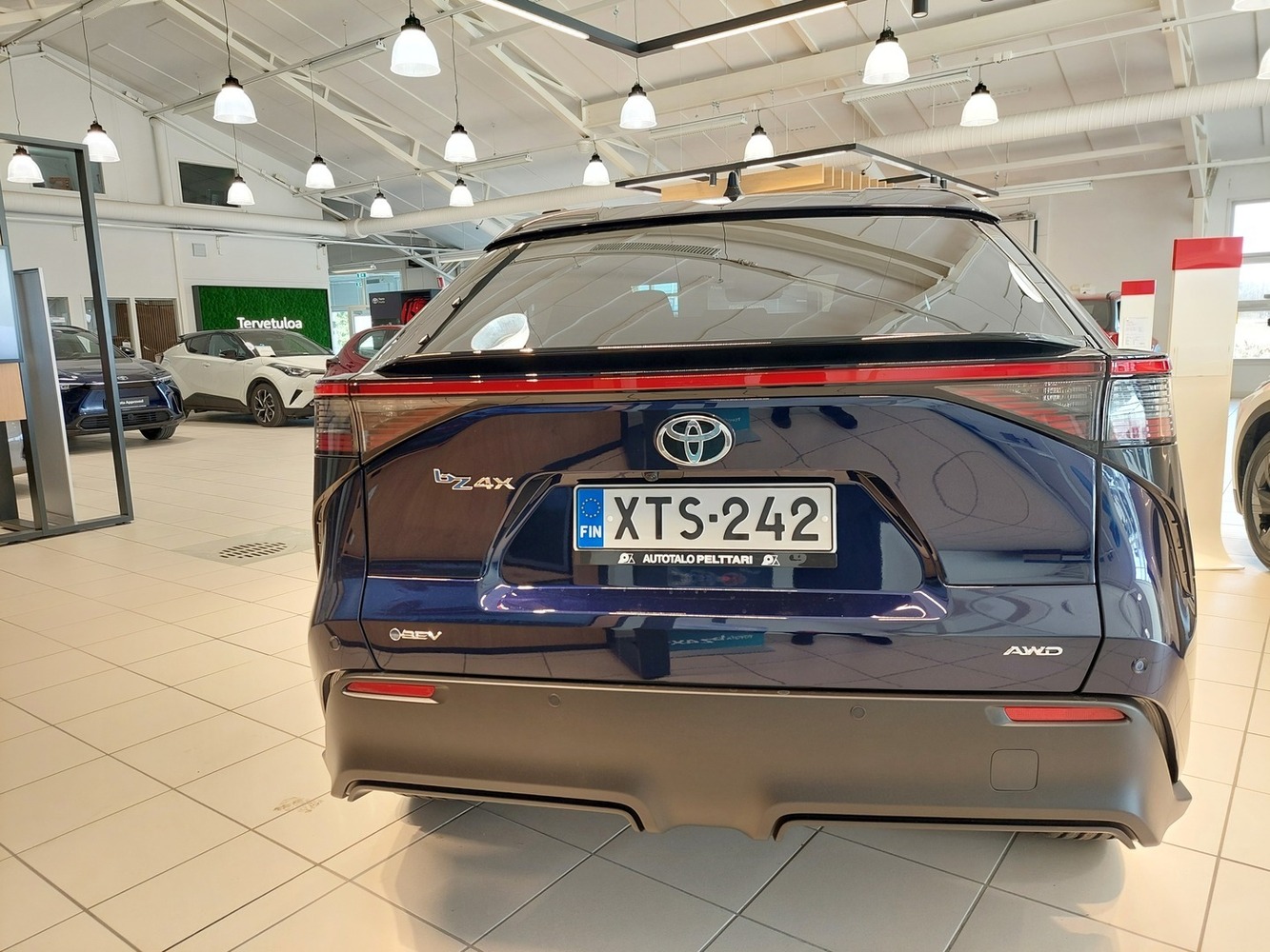 Toyota bZ4X vaihtoauto