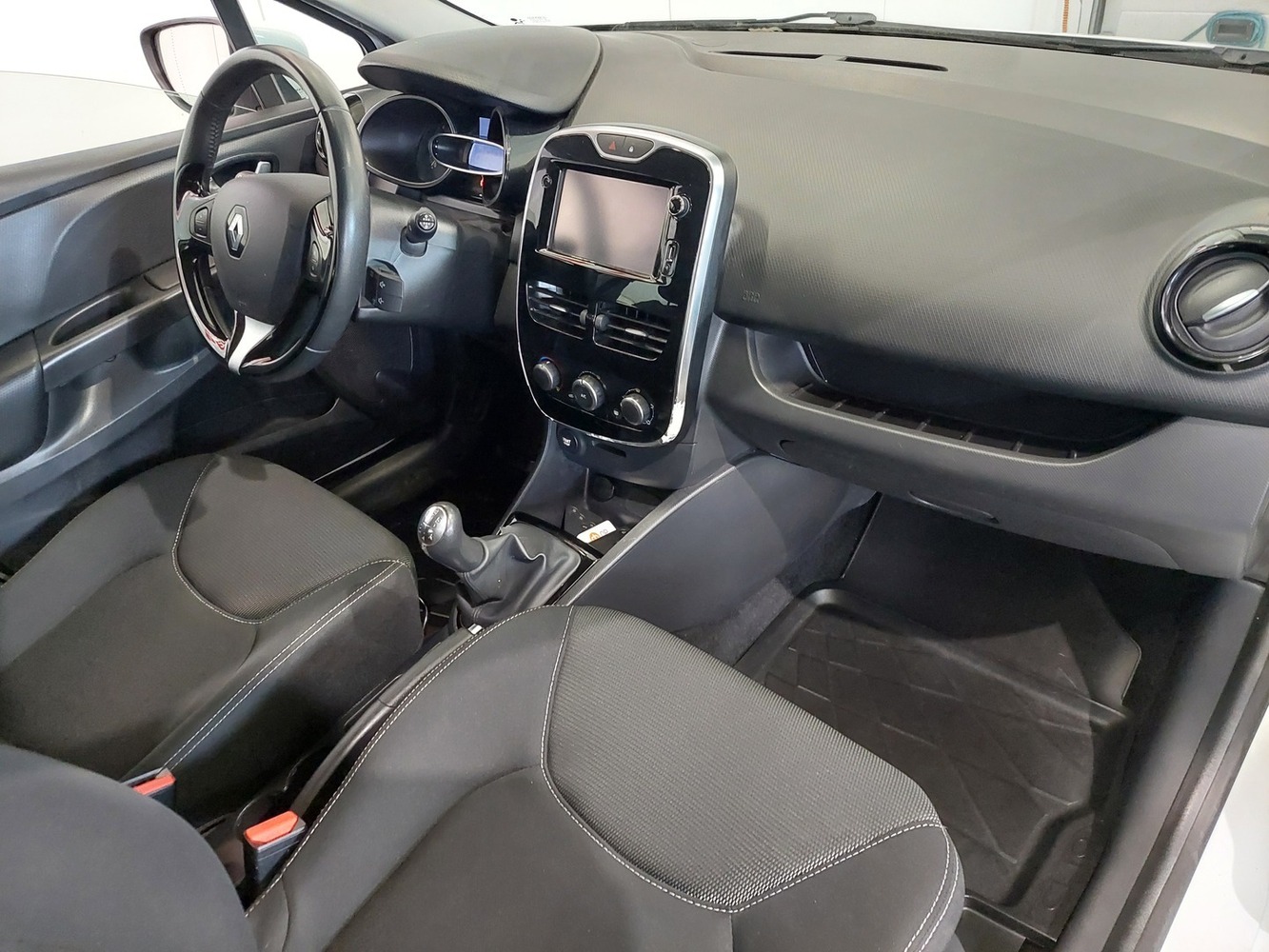 Renault Clio vaihtoauto