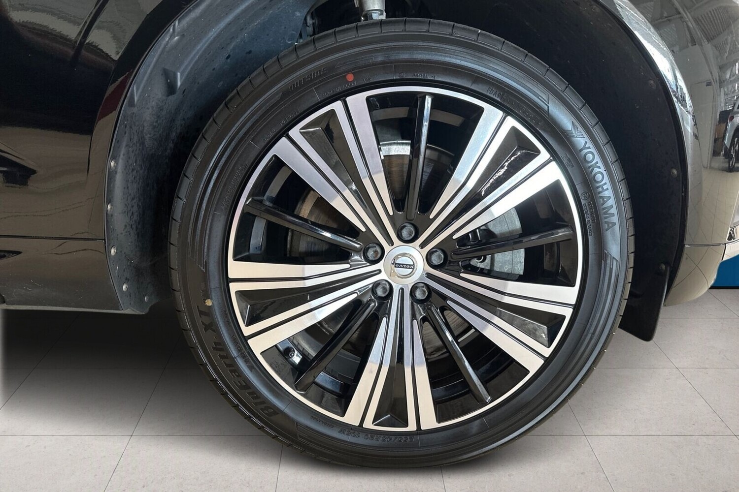 Volvo XC60 vaihtoauto