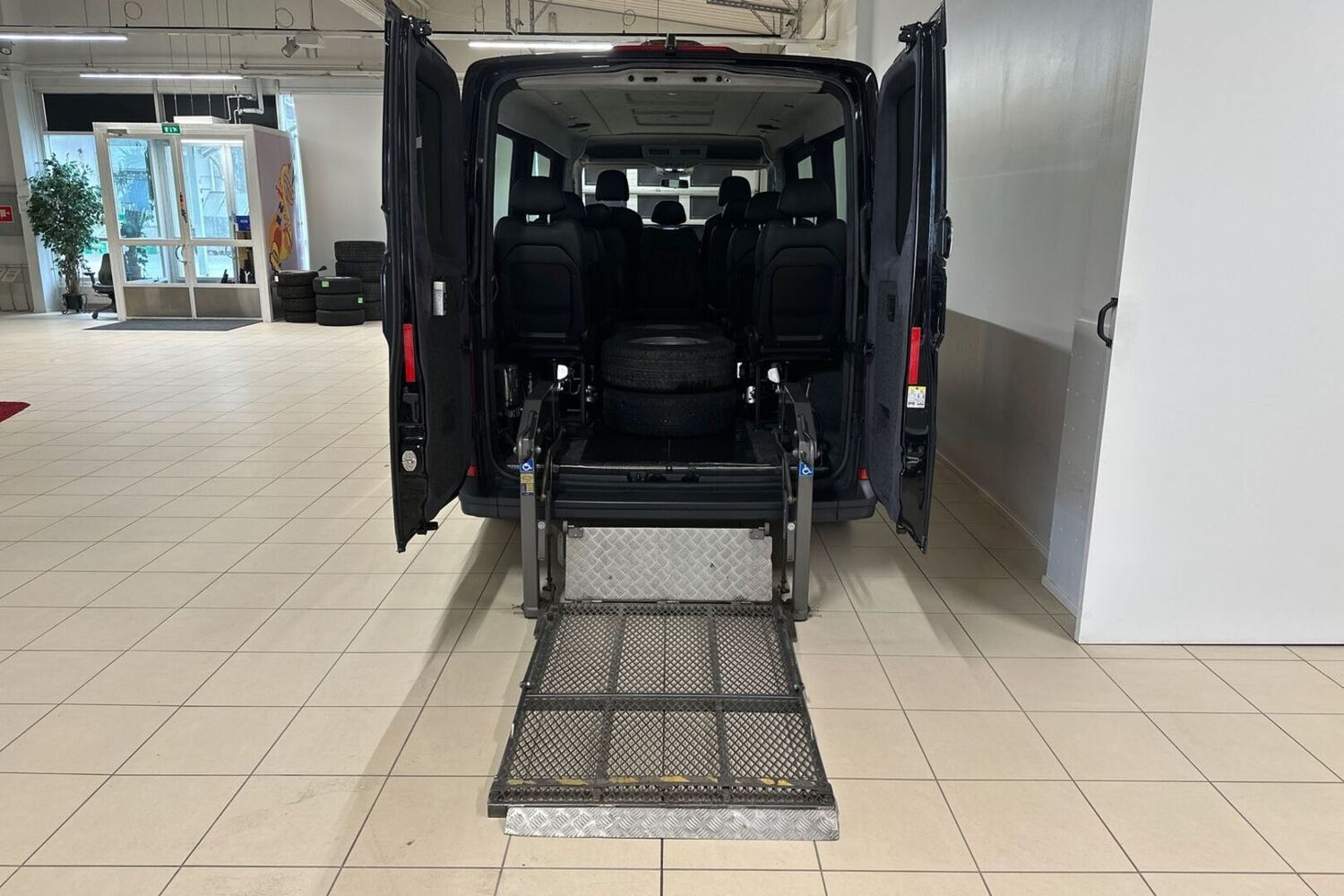 Volkswagen Crafter vaihtoauto