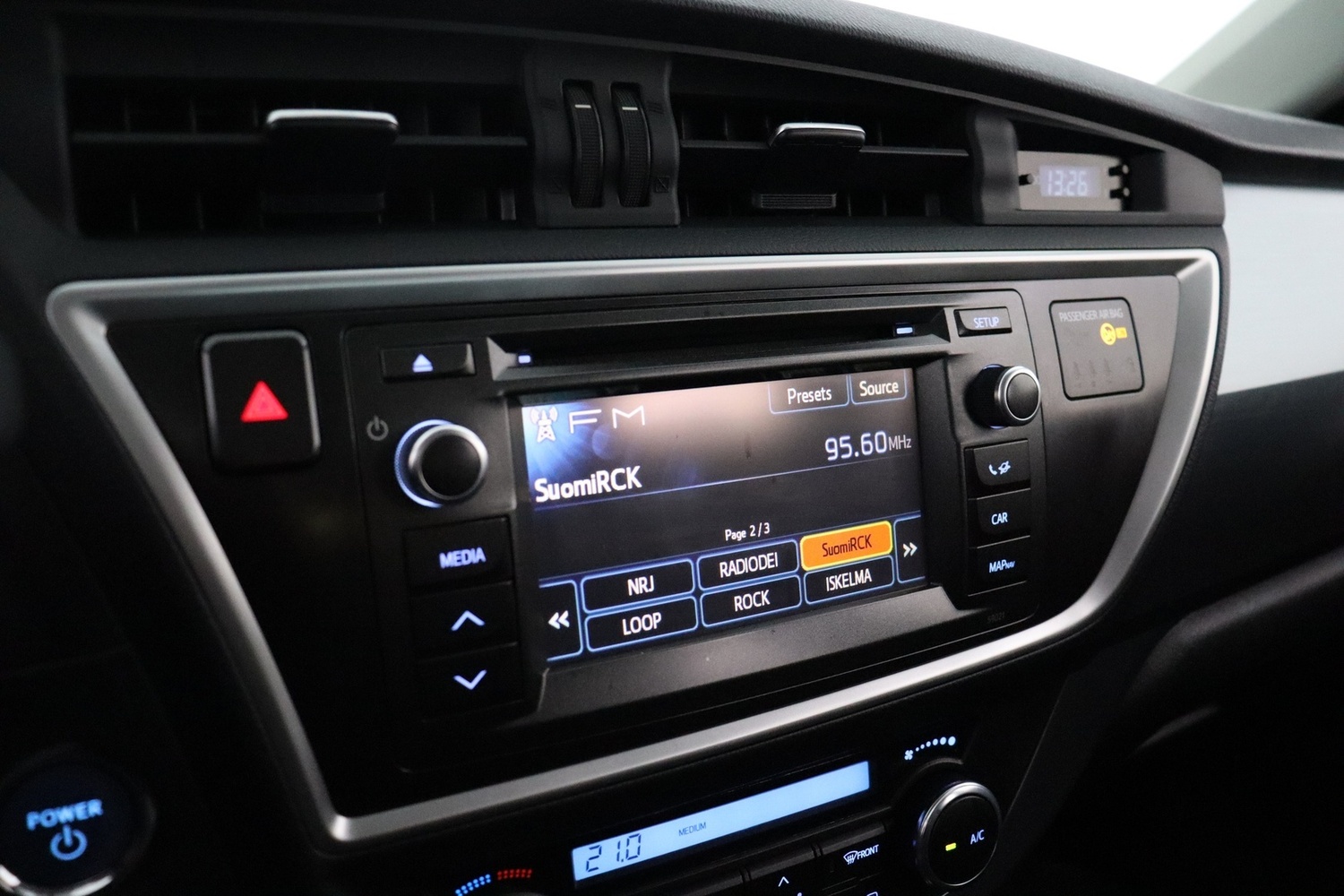 Toyota Auris vaihtoauto
