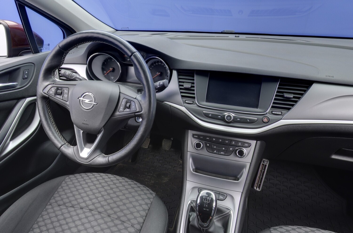 Opel Astra vaihtoauto