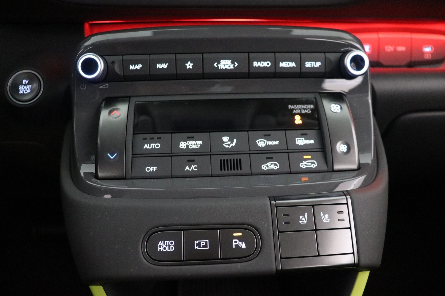 Hyundai INSTER vaihtoauto