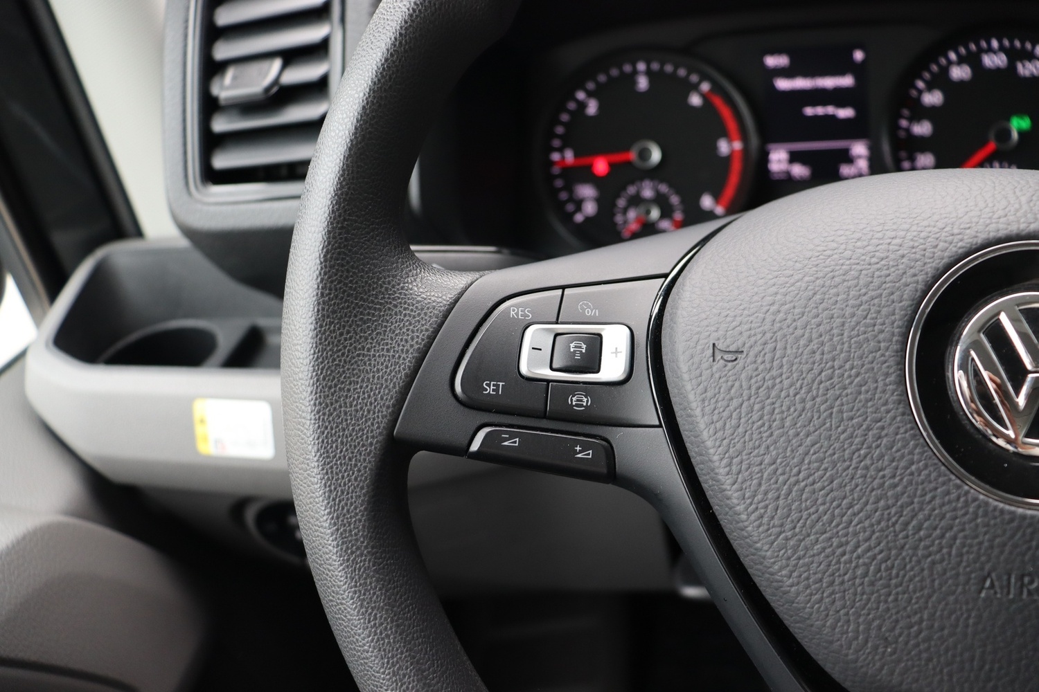 Volkswagen Grand California vaihtoauto