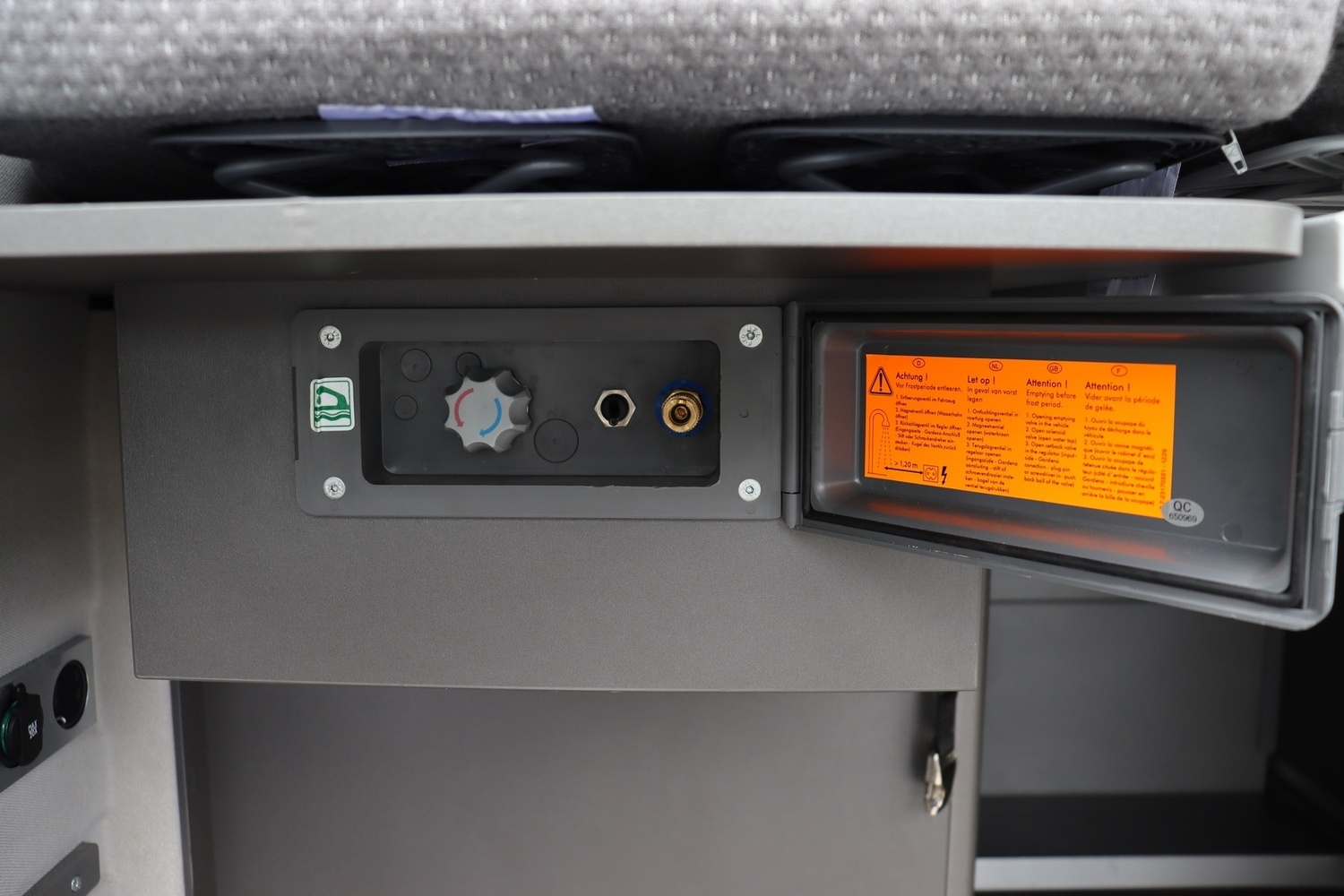 Volkswagen Grand California vaihtoauto