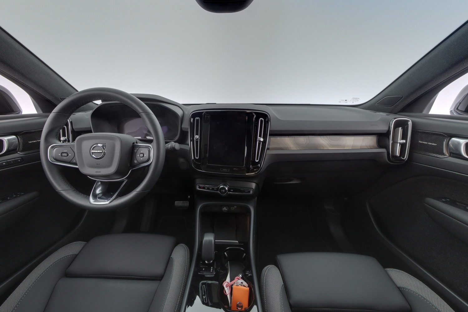 Volvo C40 vaihtoauto