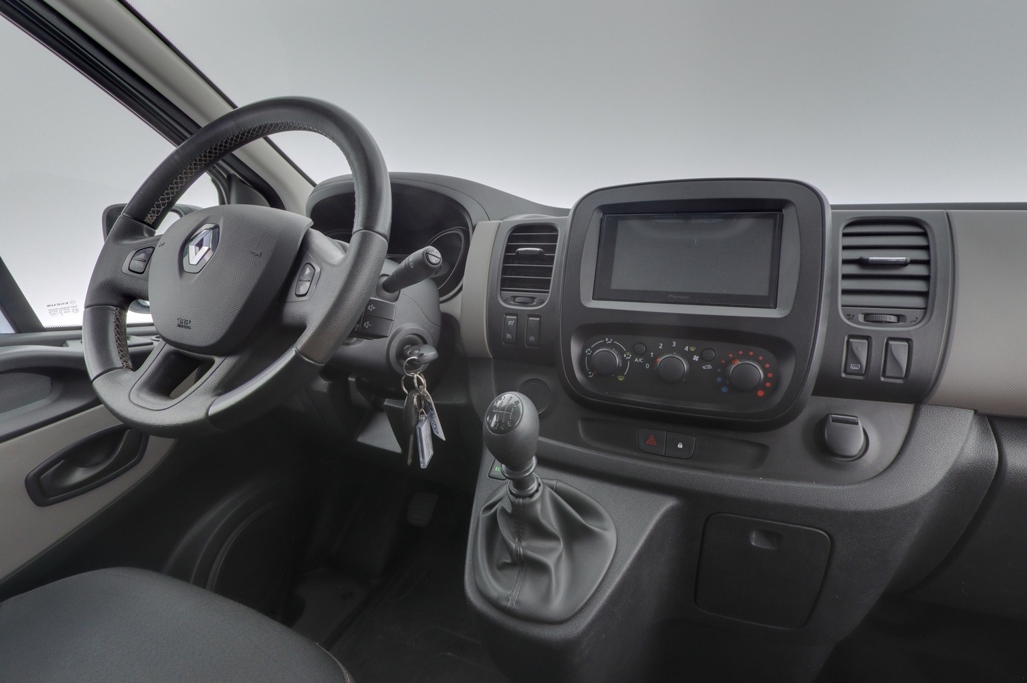 Renault Trafic Passenger vaihtoauto