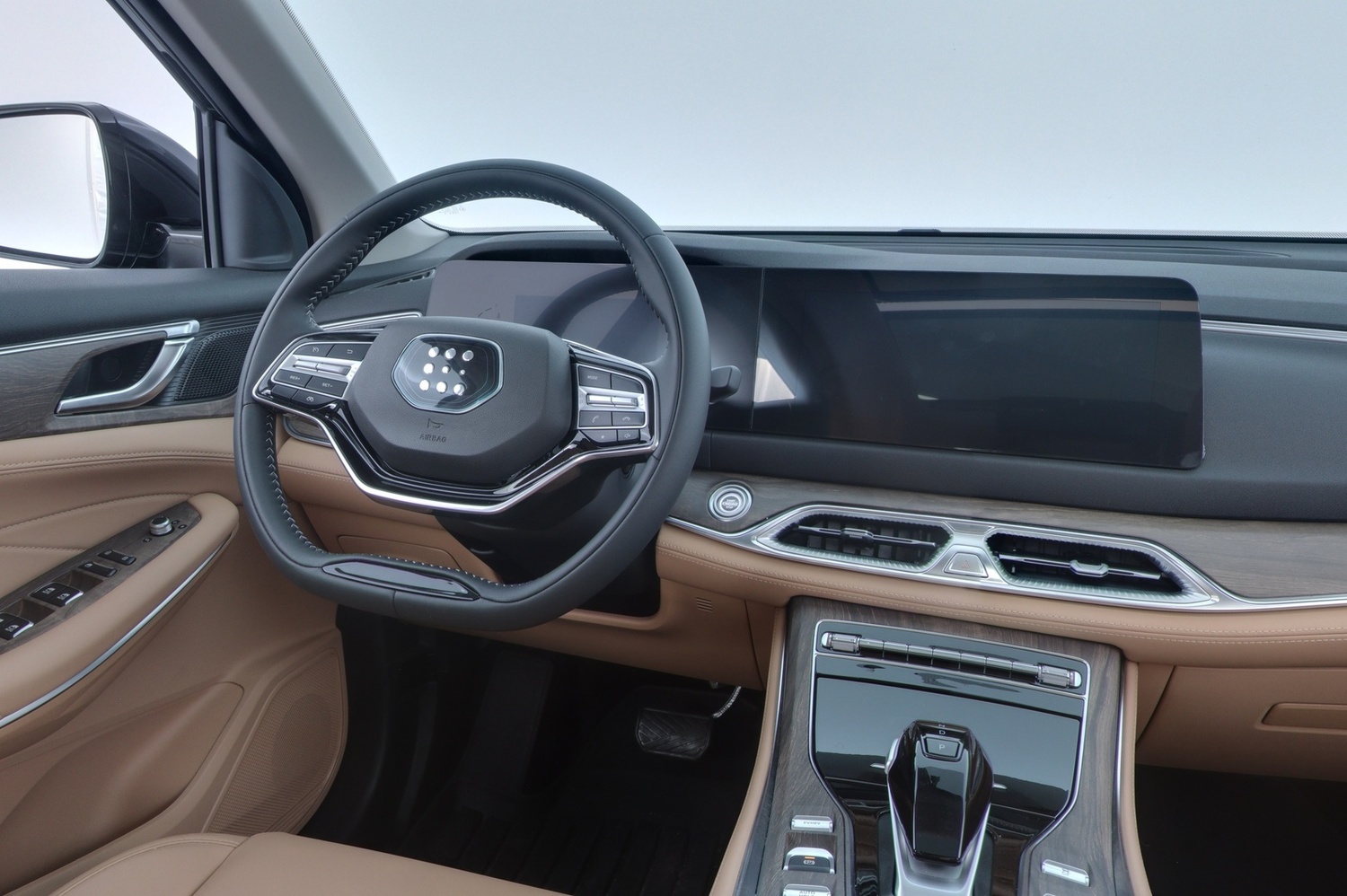 DFSK E5 vaihtoauto