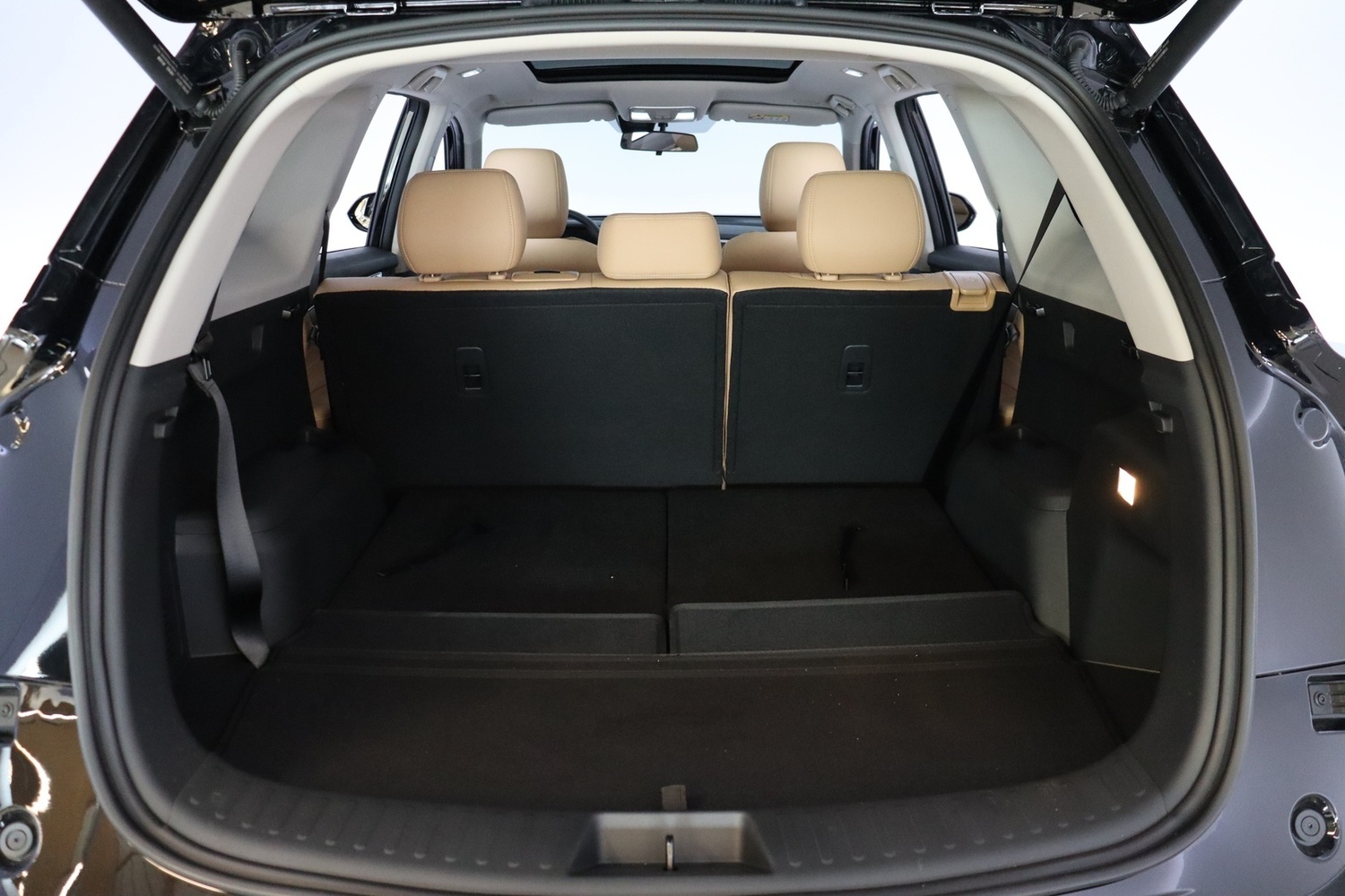 DFSK E5 vaihtoauto