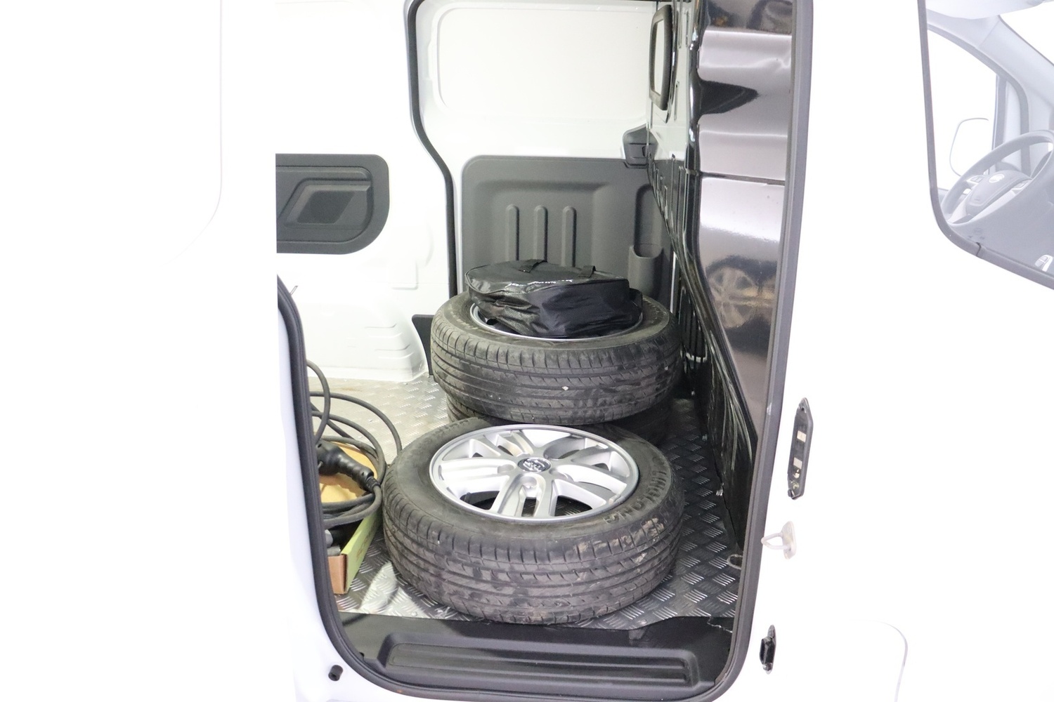 BYD eTP3 vaihtoauto