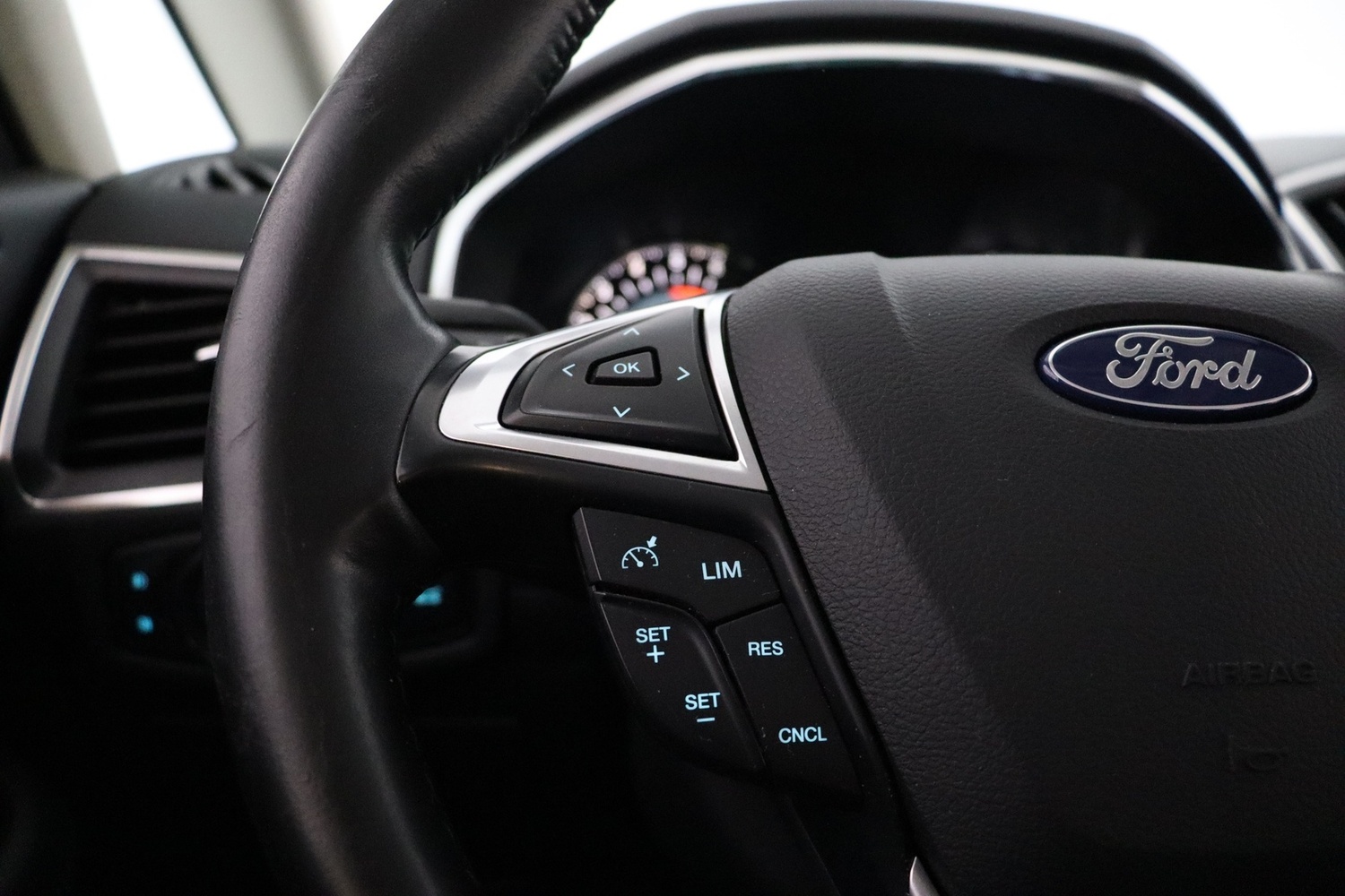 Ford S-MAX vaihtoauto