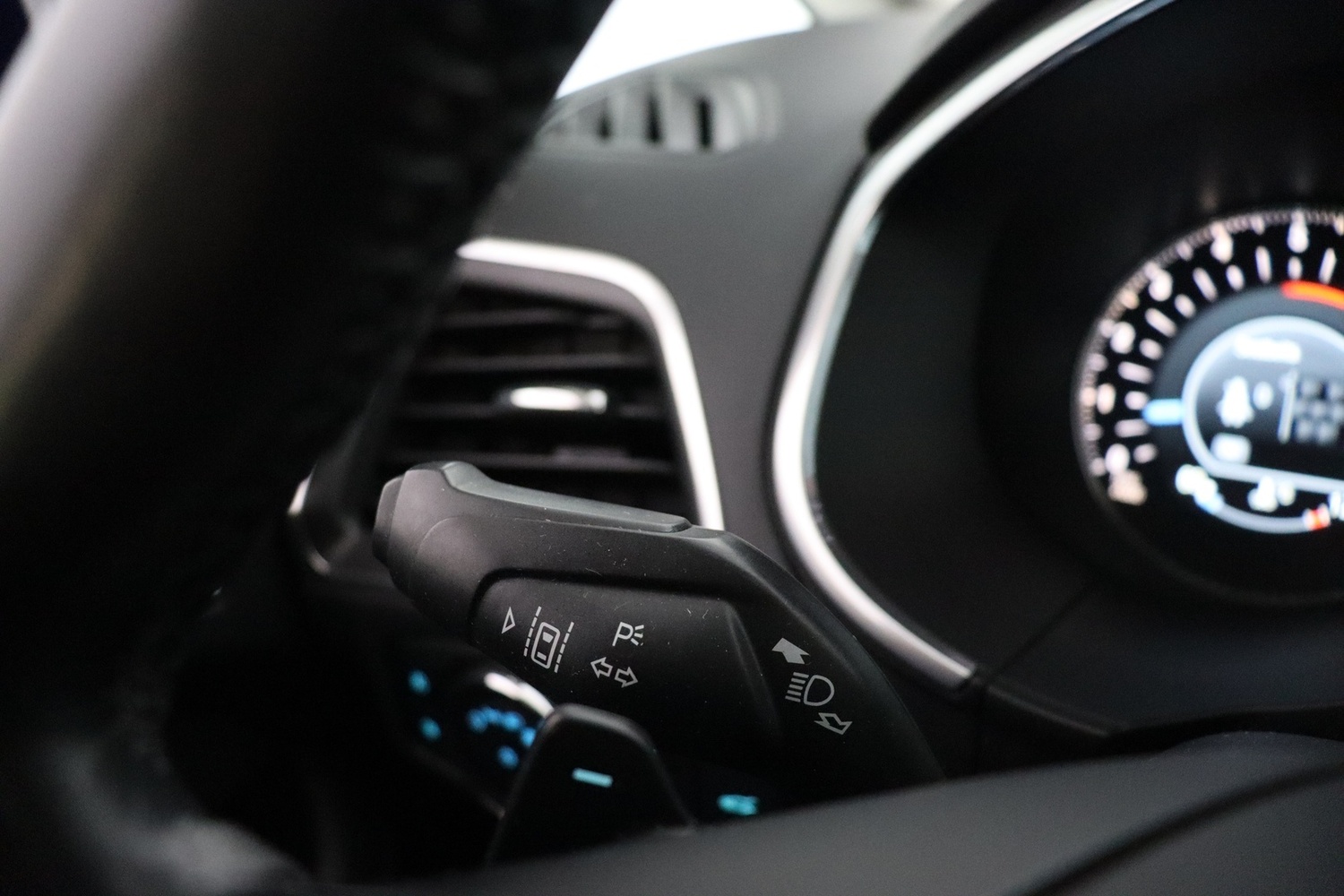Ford S-MAX vaihtoauto