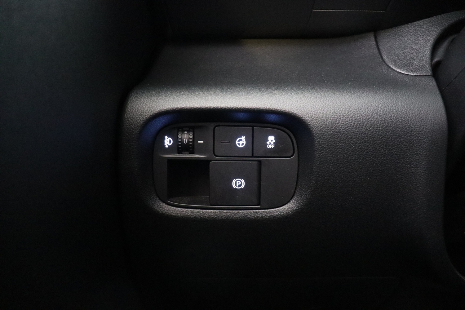 Hyundai INSTER vaihtoauto