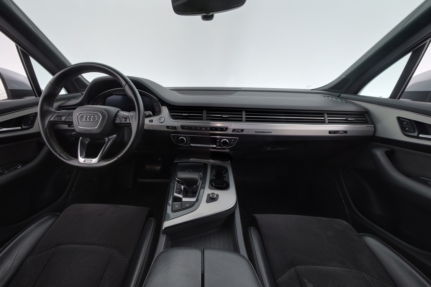 Audi Q7 vaihtoauto
