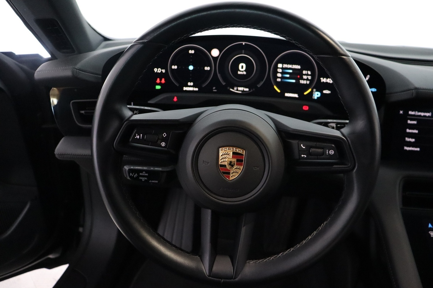 Porsche Taycan vaihtoauto