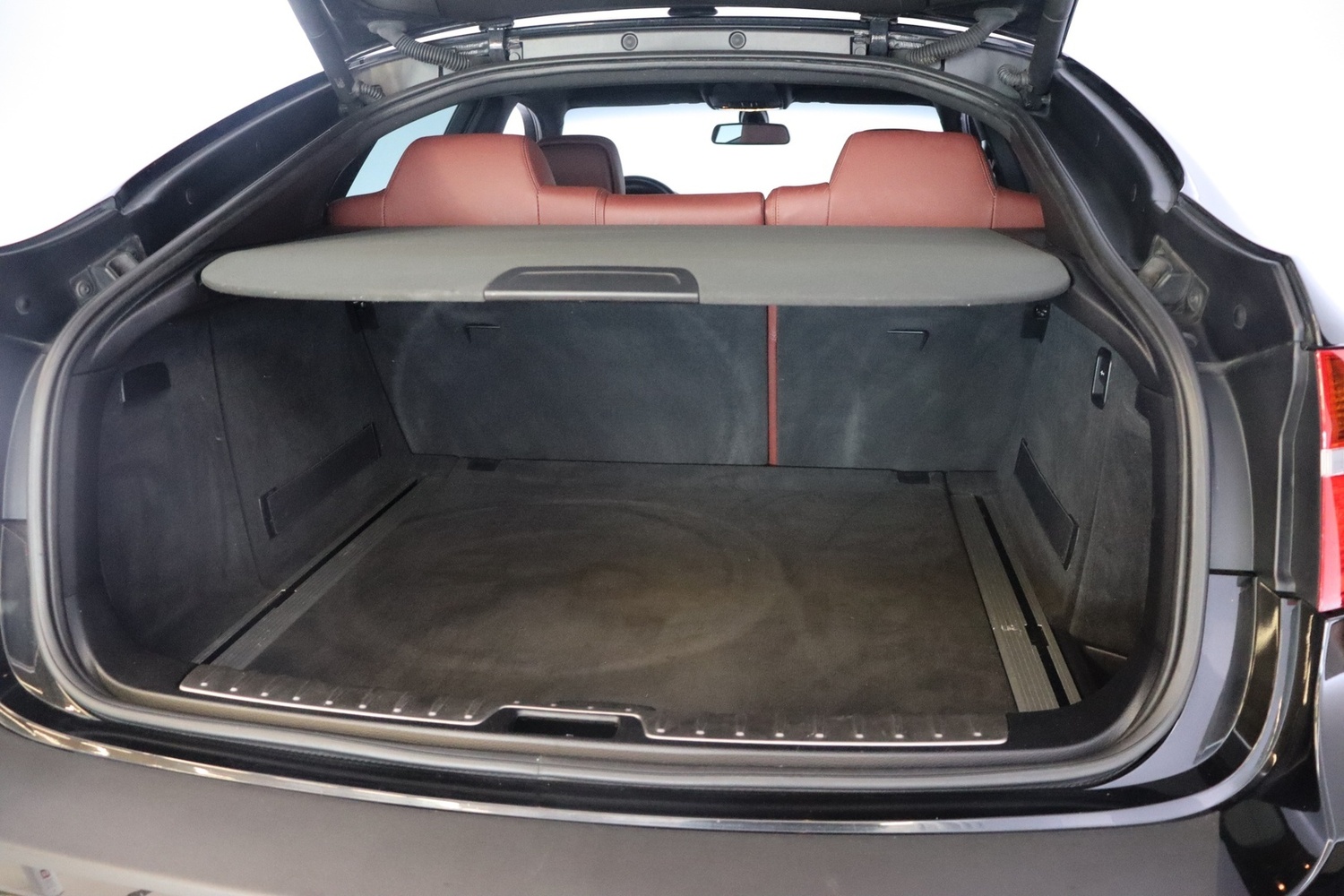 BMW X6 vaihtoauto