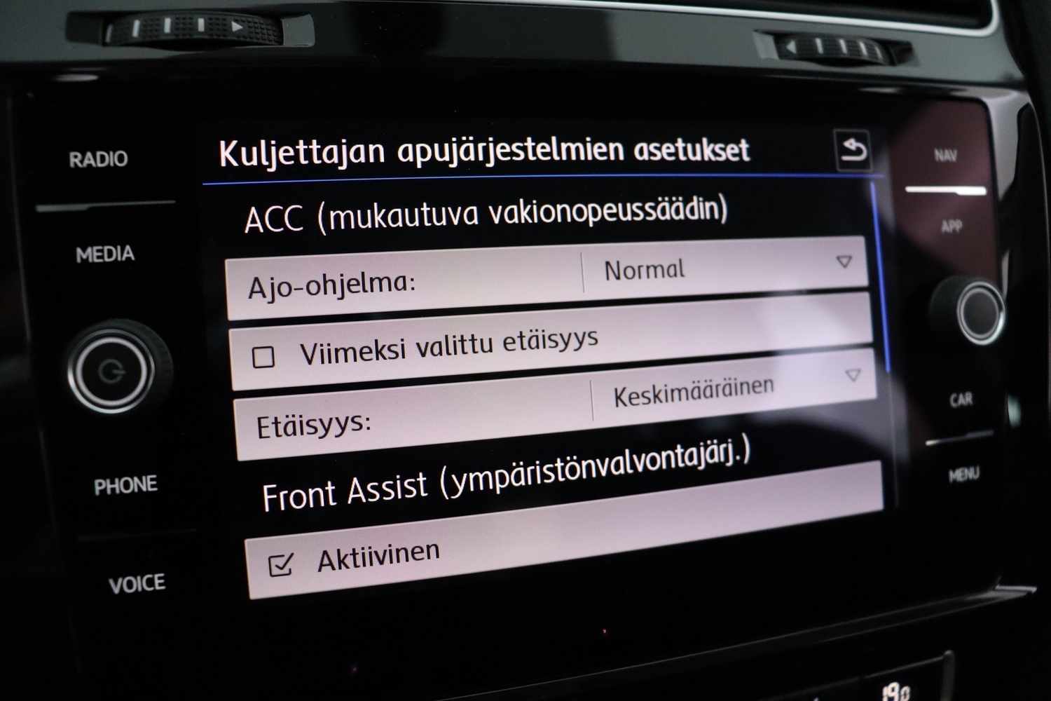 Volkswagen Golf vaihtoauto