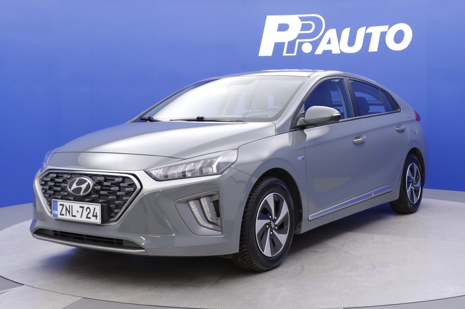 Hyundai IONIQ hybrid vaihtoauto