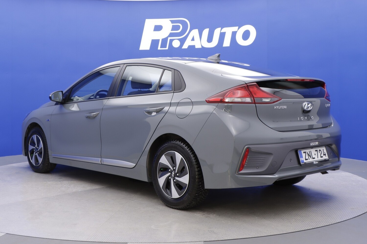 Hyundai IONIQ hybrid vaihtoauto