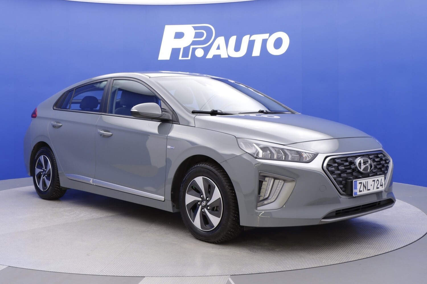 Hyundai IONIQ hybrid vaihtoauto