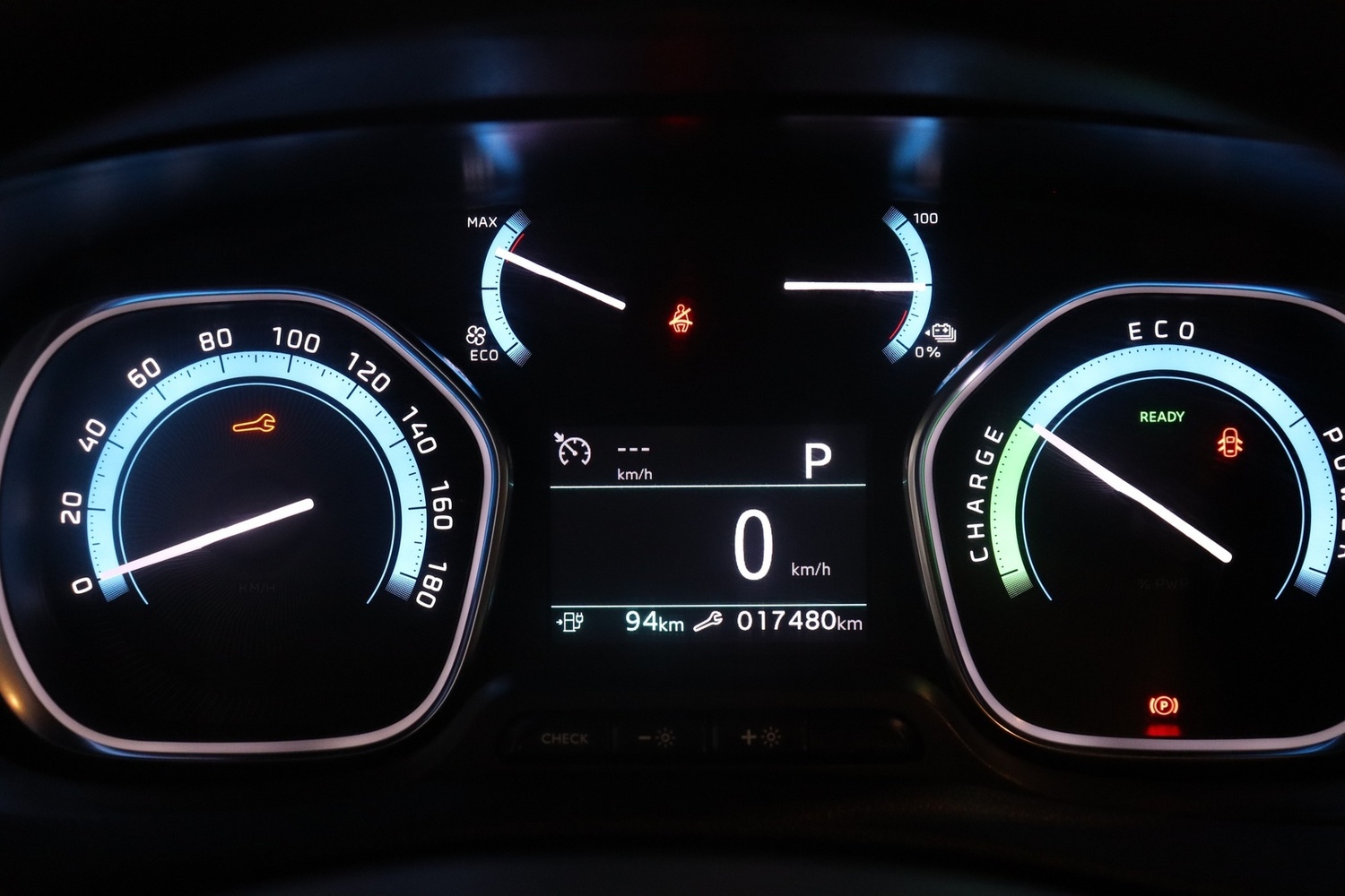 Opel Vivaro-e vaihtoauto