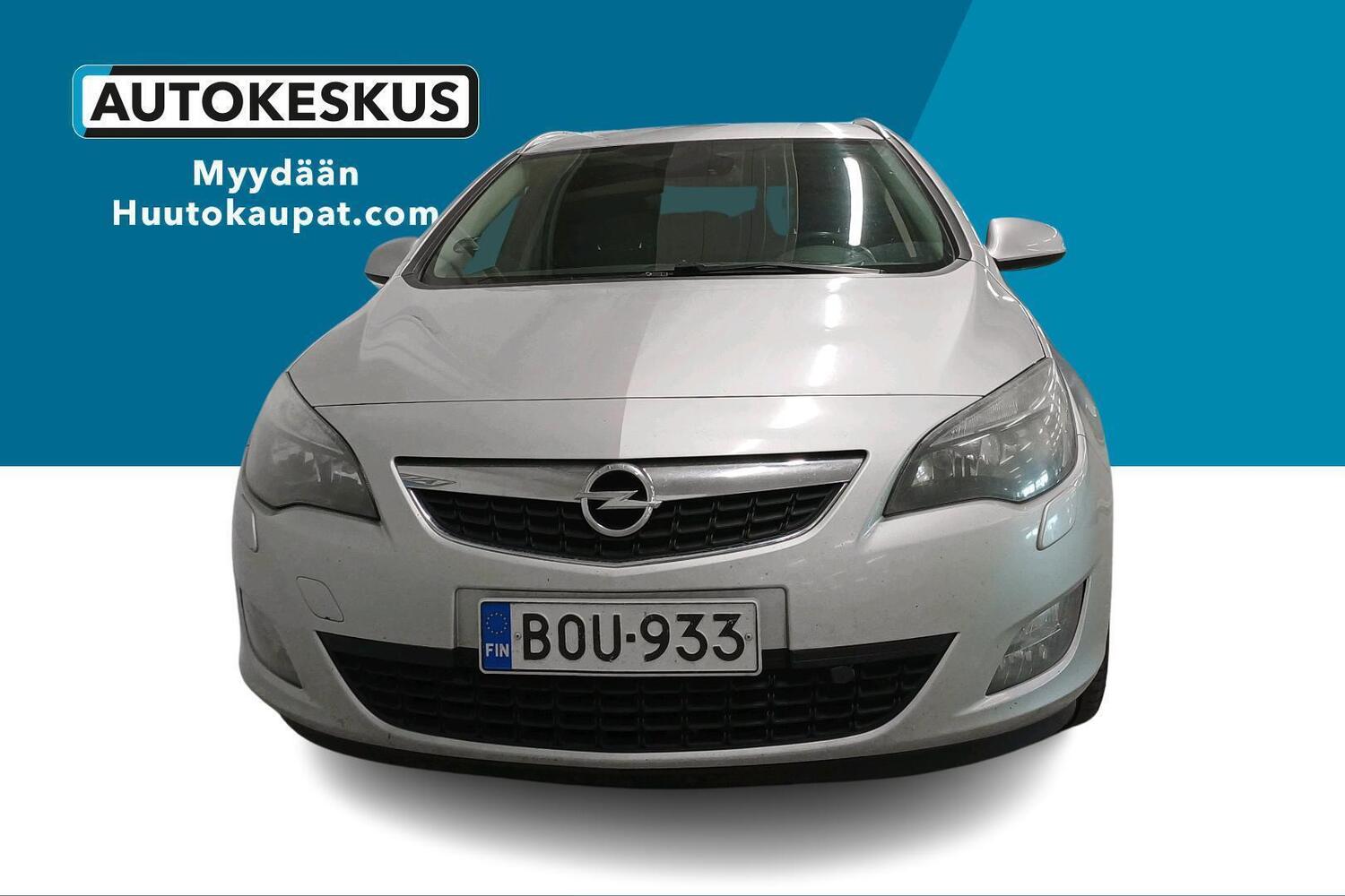 Opel Astra vaihtoauto