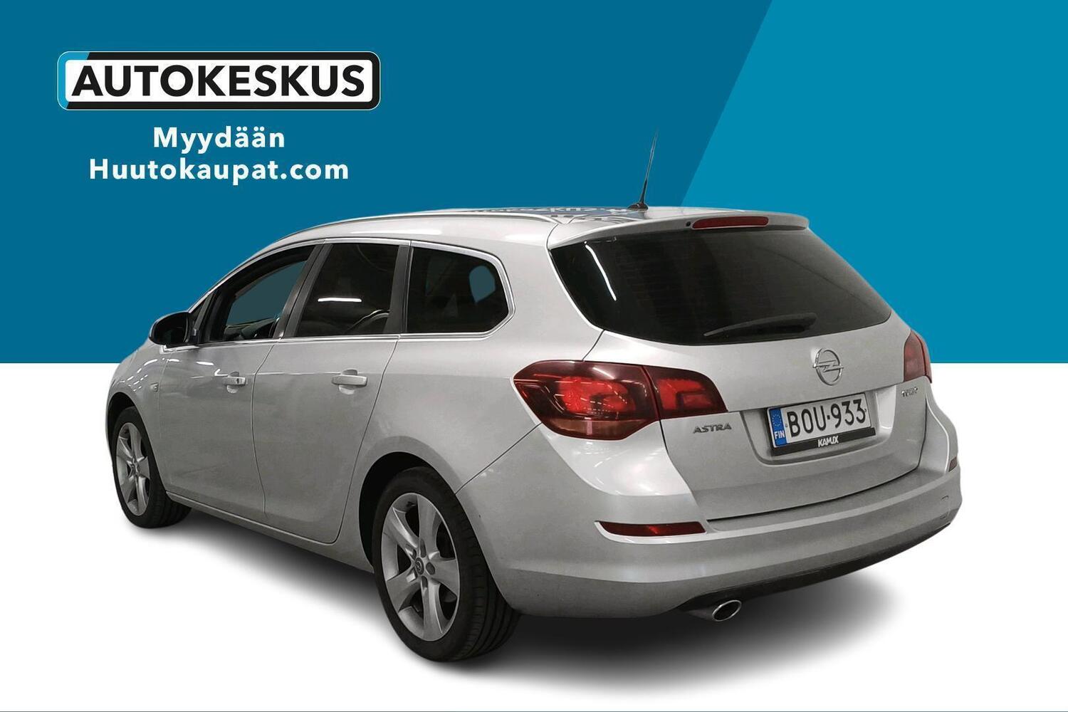 Opel Astra vaihtoauto