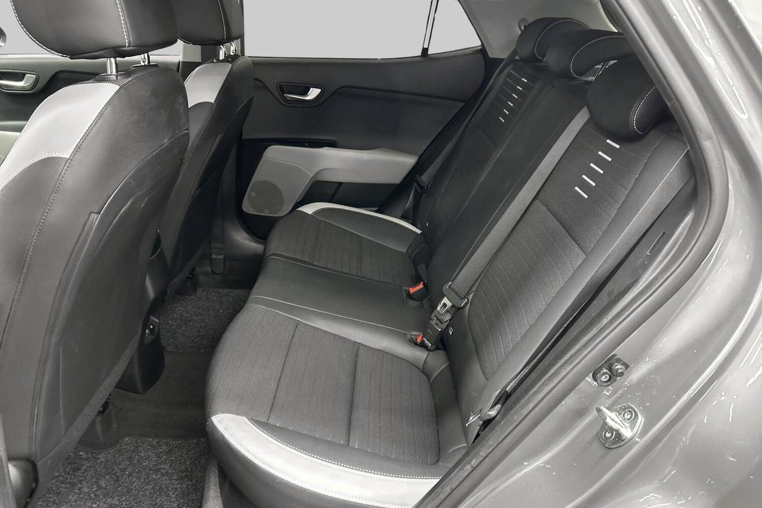 Kia Stonic vaihtoauto