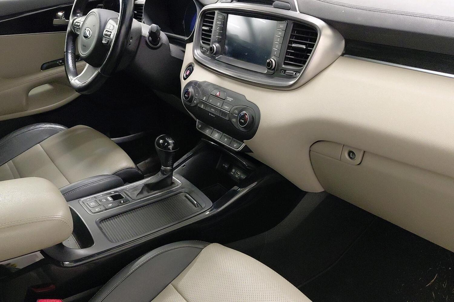 Kia Sorento vaihtoauto