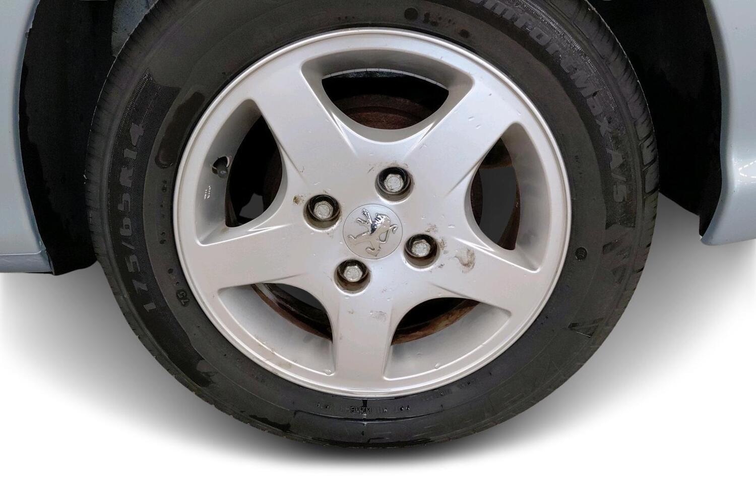 Peugeot 206 vaihtoauto