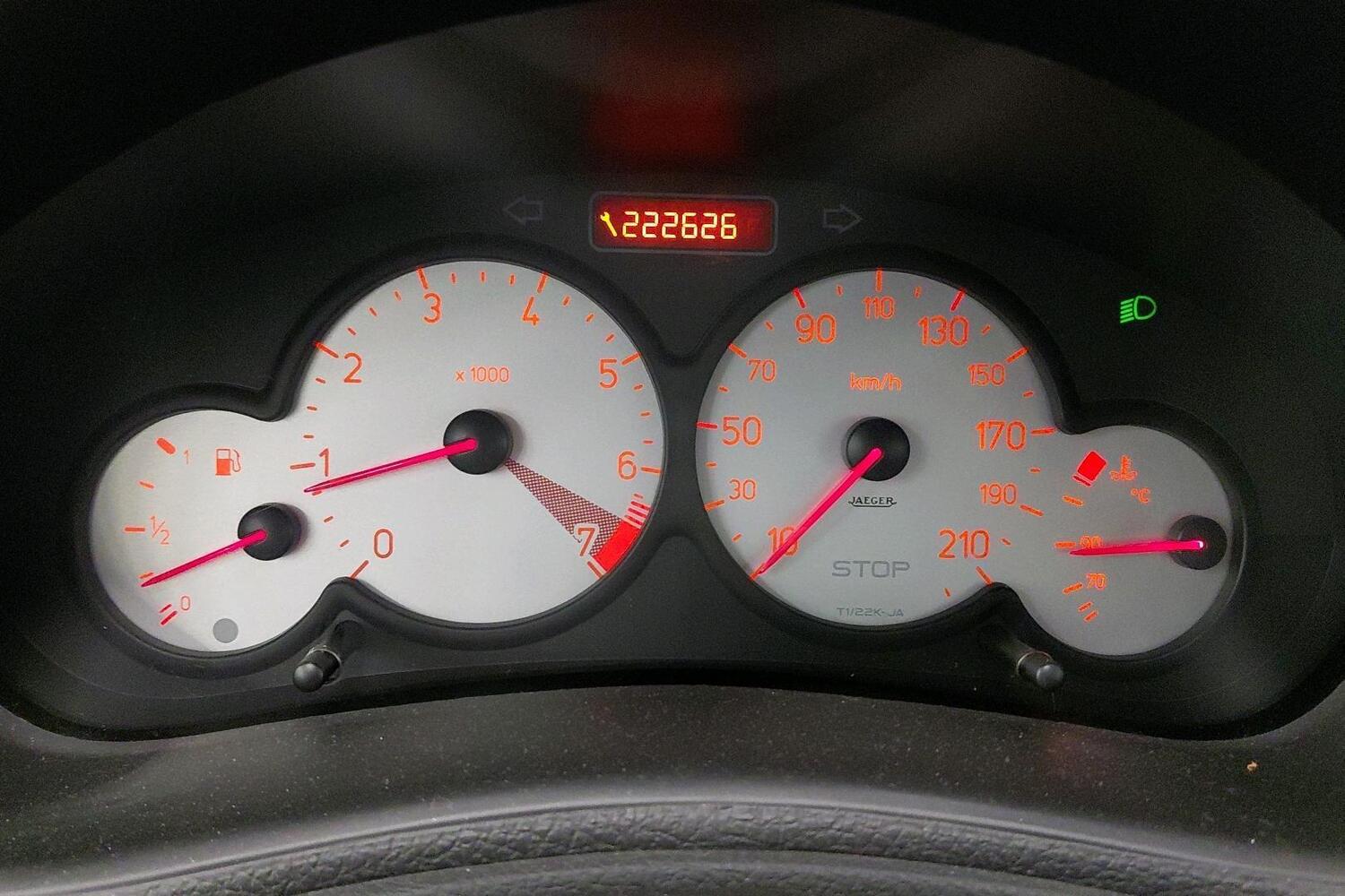 Peugeot 206 vaihtoauto