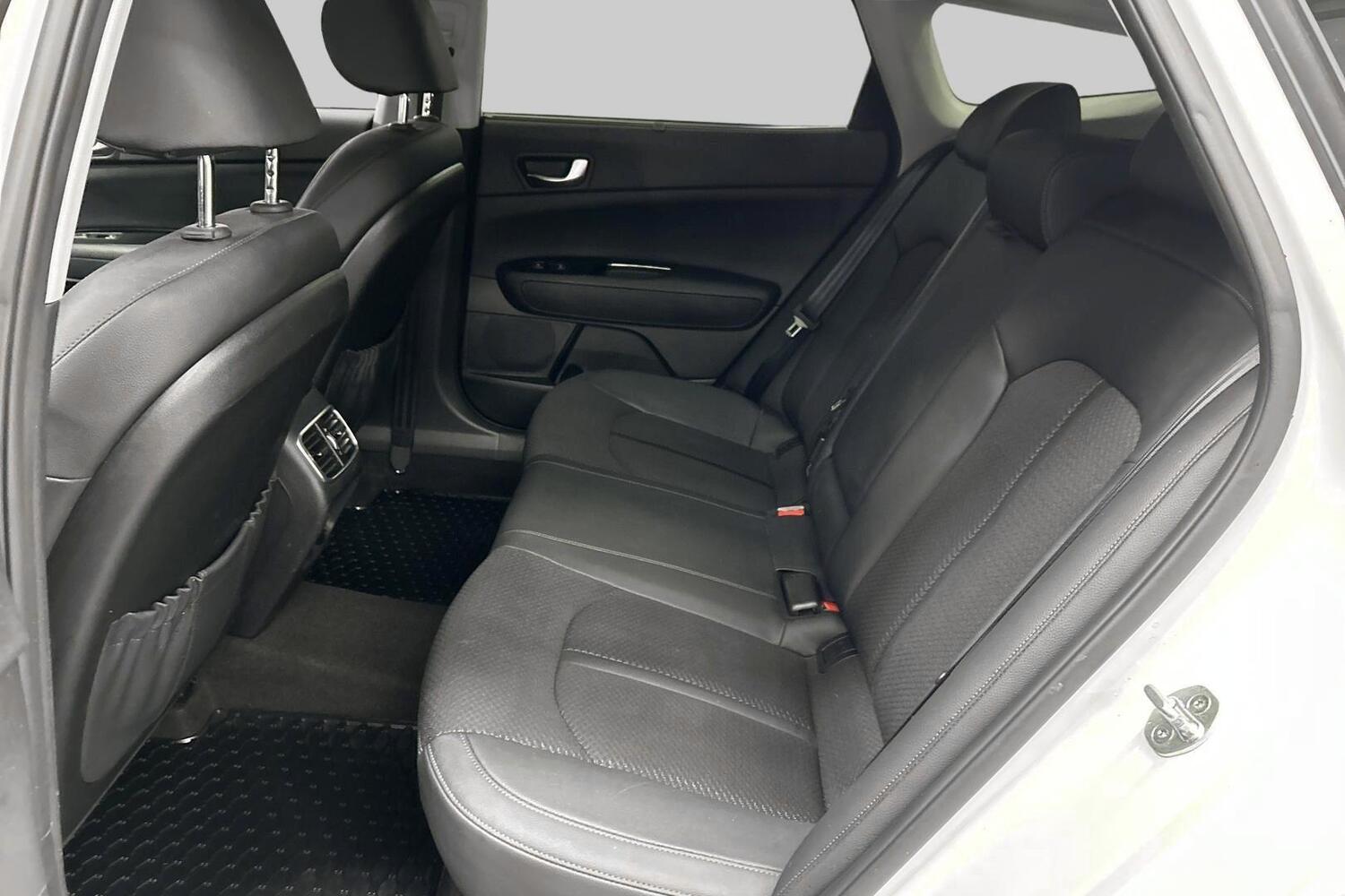Kia Optima vaihtoauto