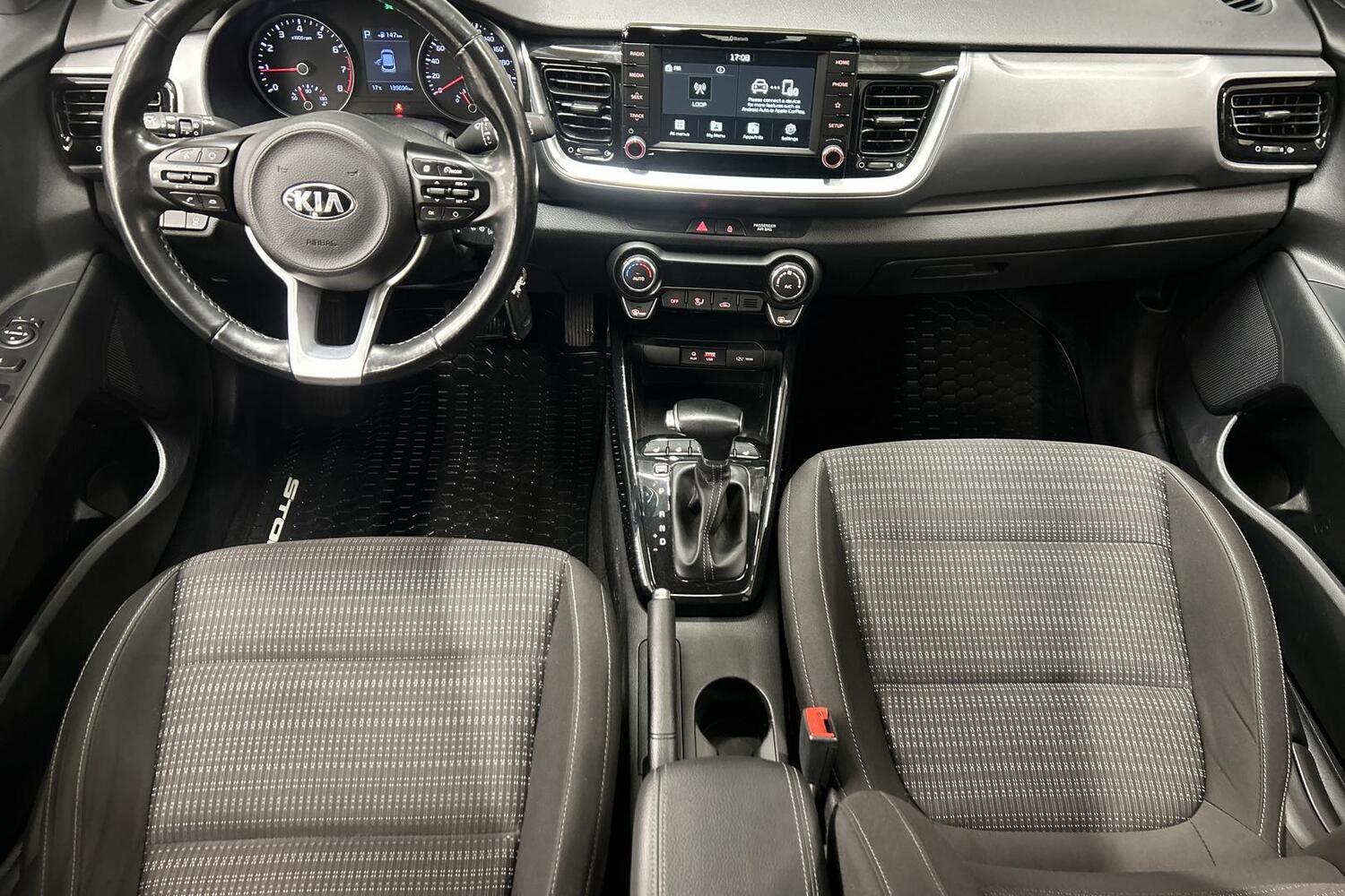 Kia Stonic vaihtoauto
