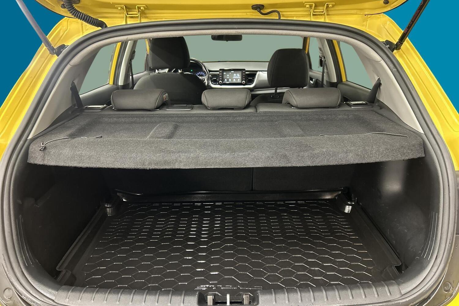Kia Stonic vaihtoauto