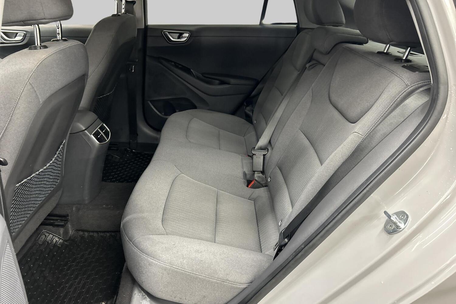 Hyundai IONIQ electric vaihtoauto
