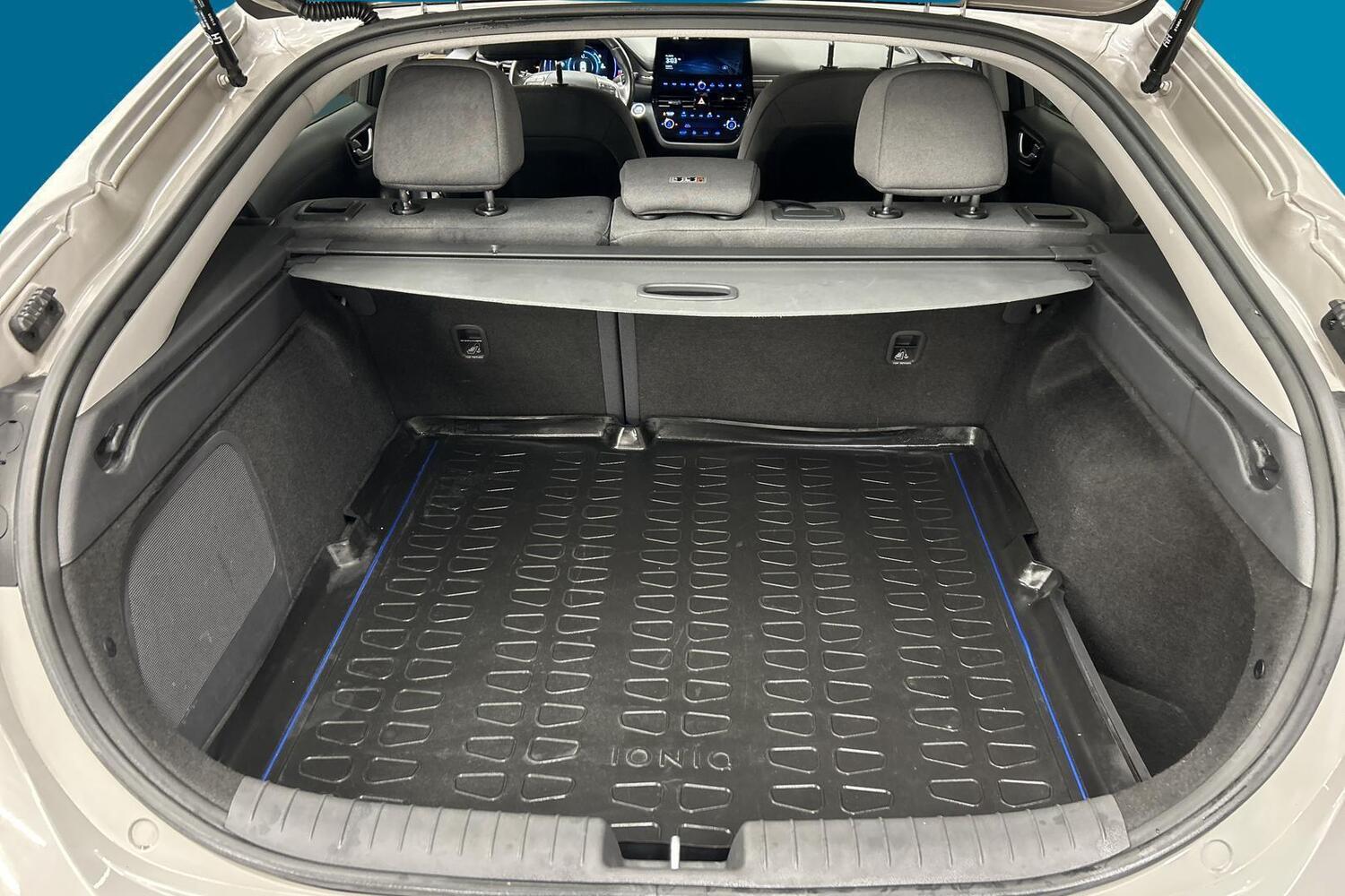 Hyundai IONIQ electric vaihtoauto
