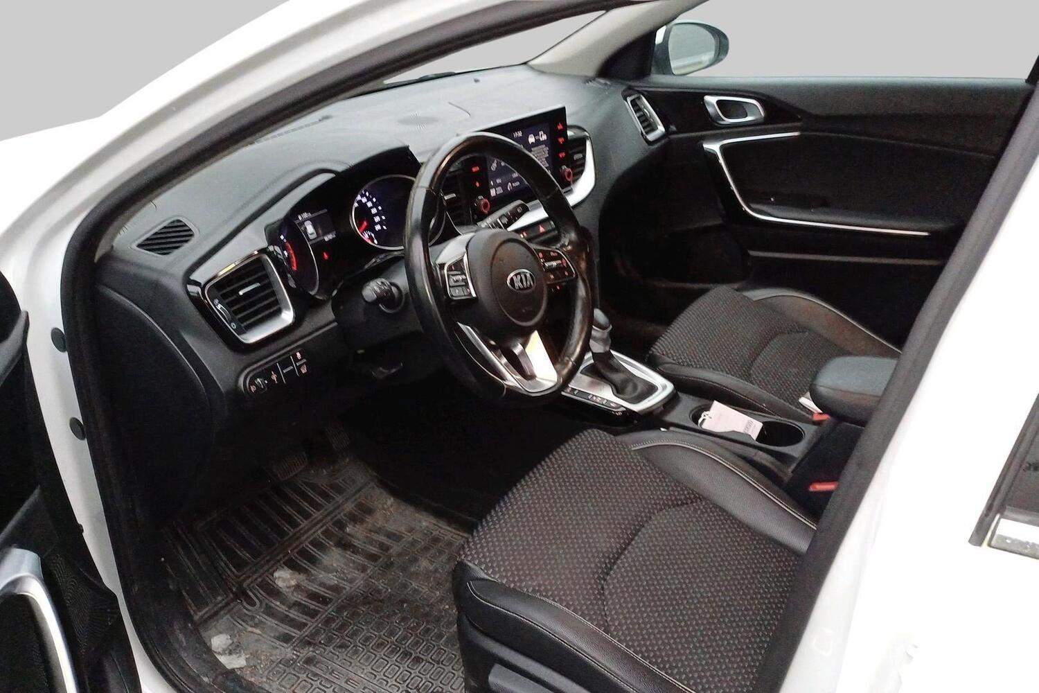 Kia XCeed vaihtoauto