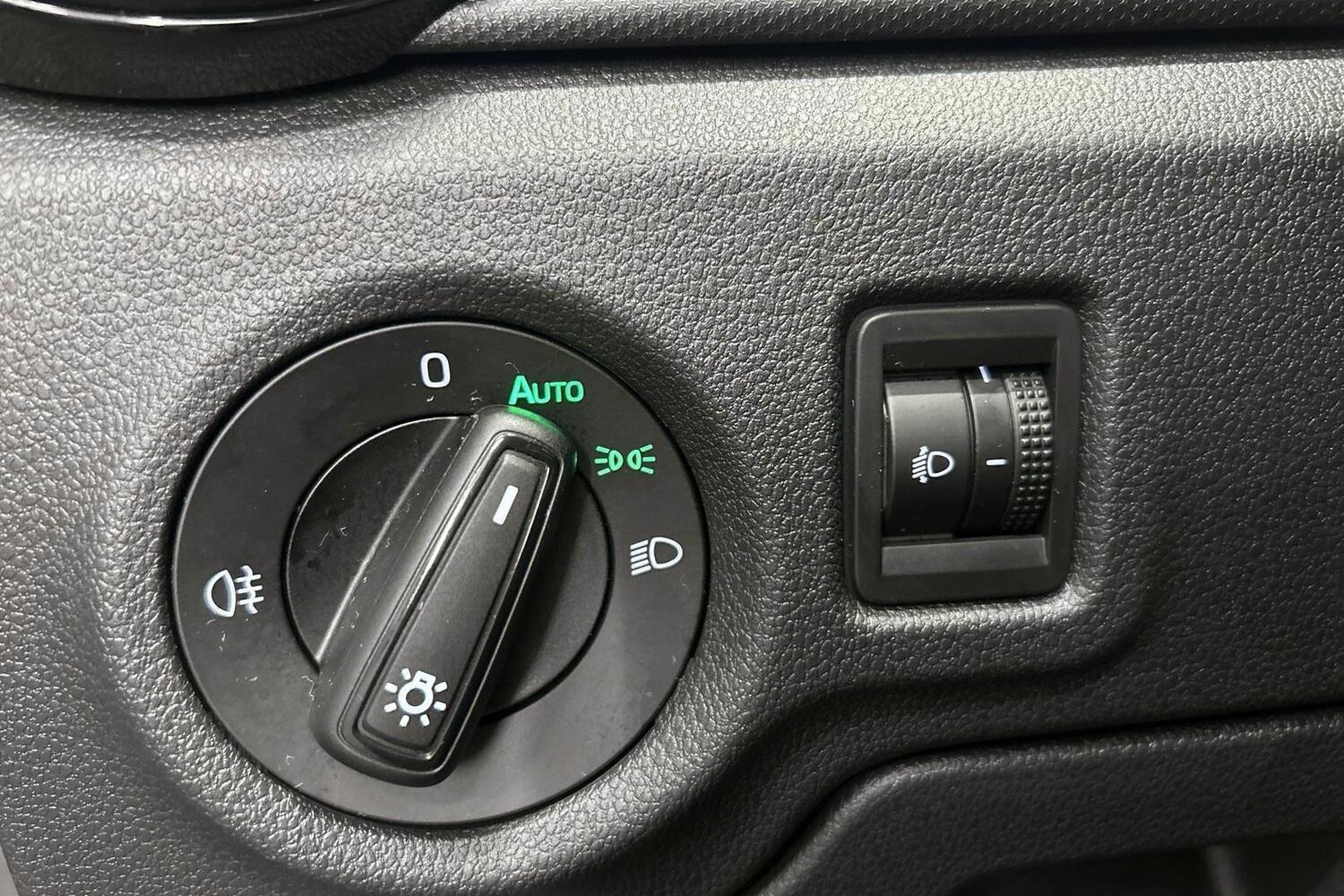 Skoda Fabia vaihtoauto