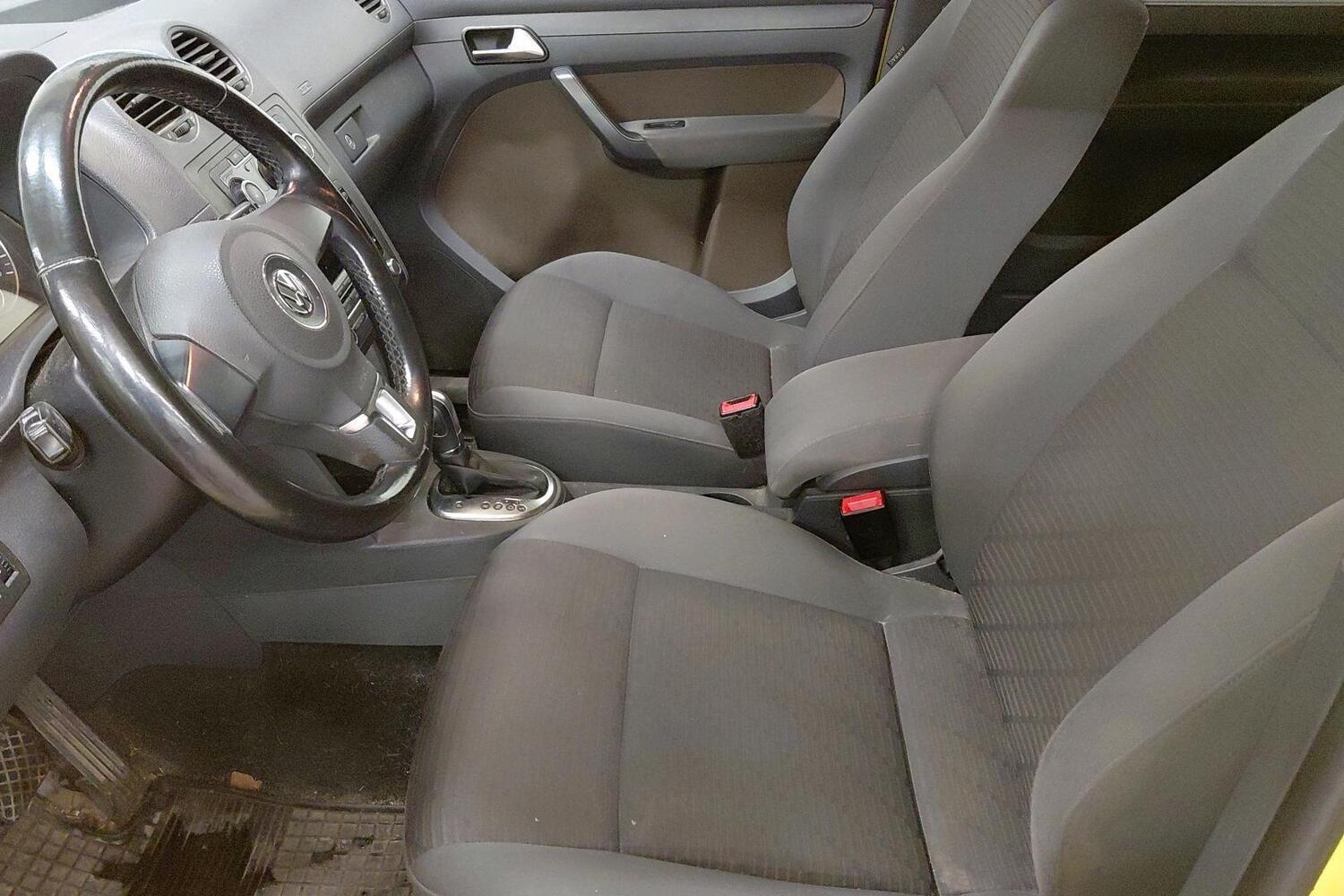 Volkswagen Caddy Maxi vaihtoauto