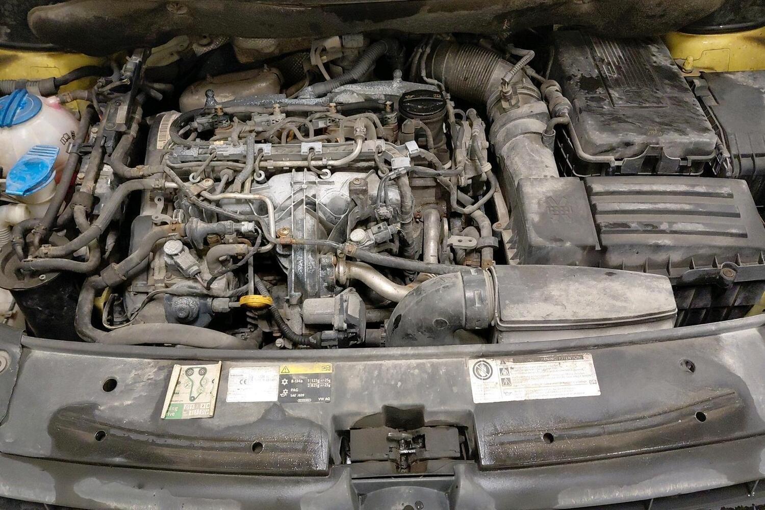 Volkswagen Caddy Maxi vaihtoauto