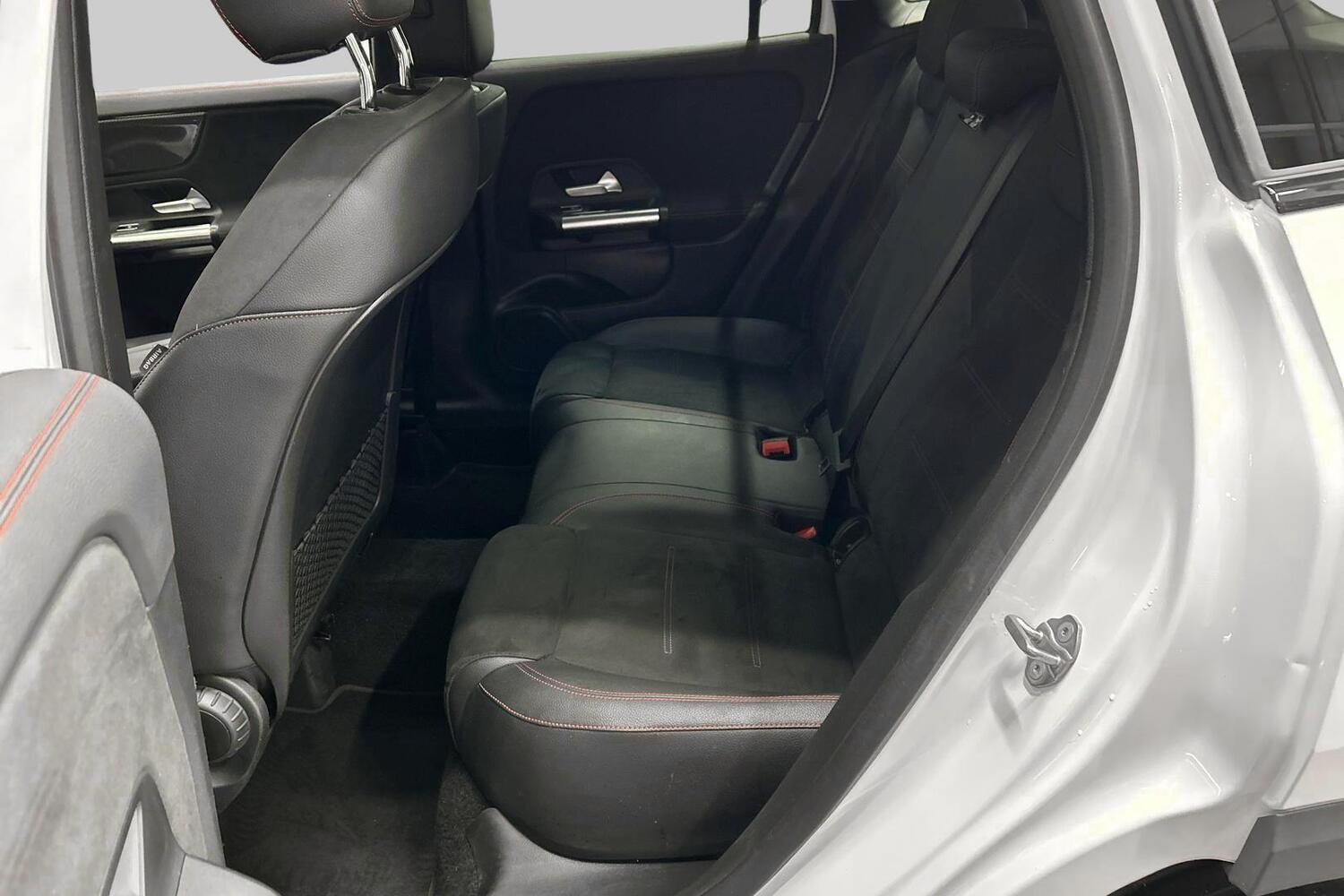 Mercedes-Benz GLA vaihtoauto