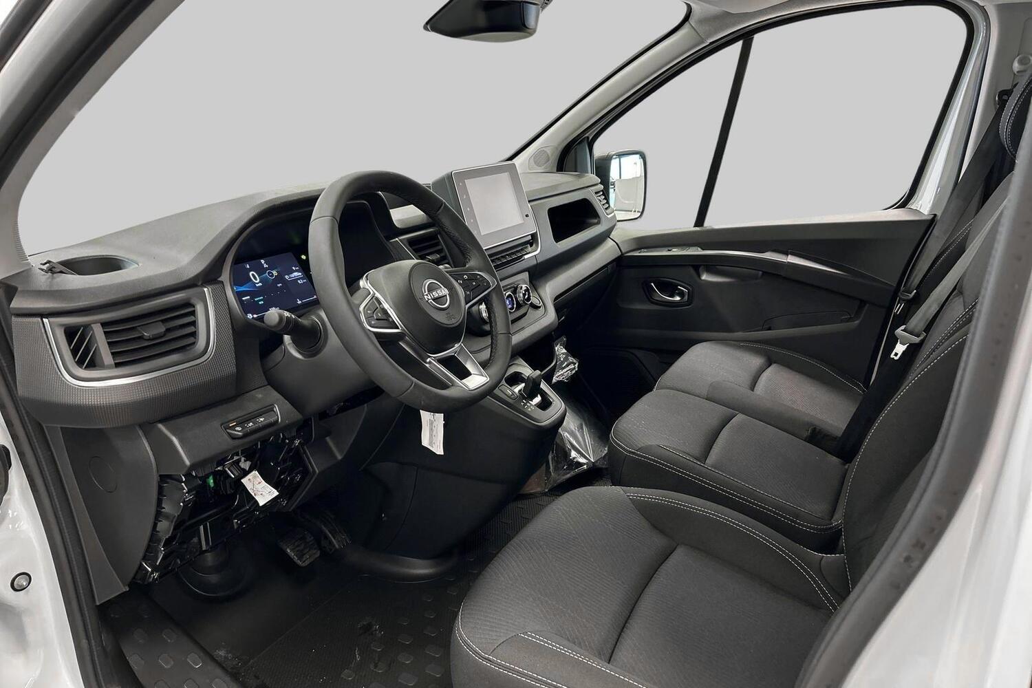 Nissan Primastar vaihtoauto