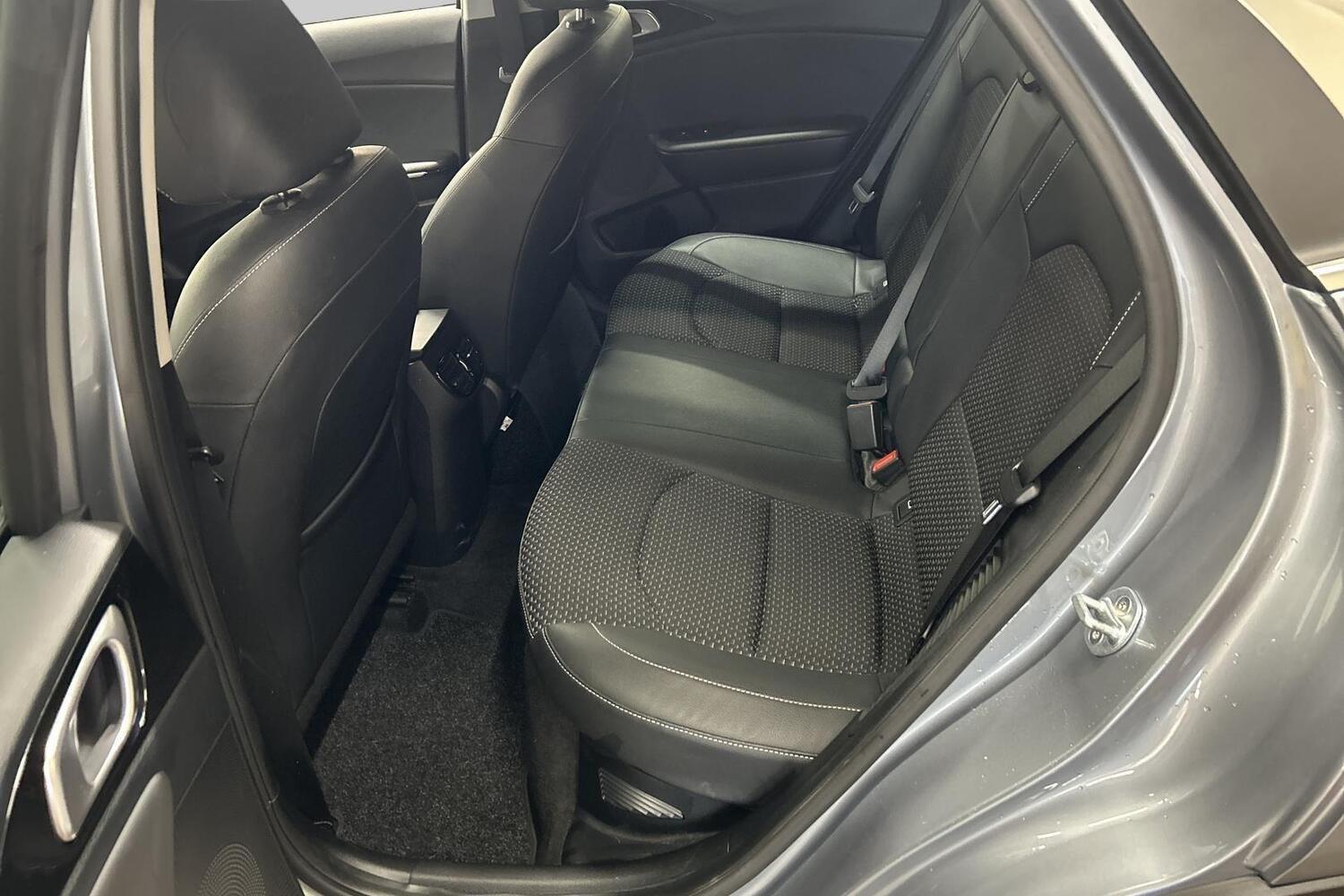 Kia XCeed vaihtoauto