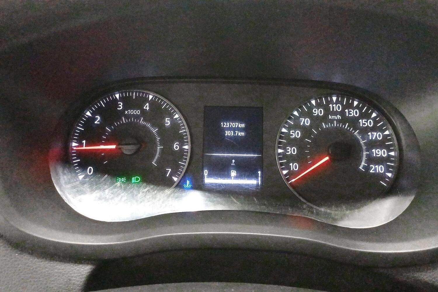 Nissan Interstar vaihtoauto